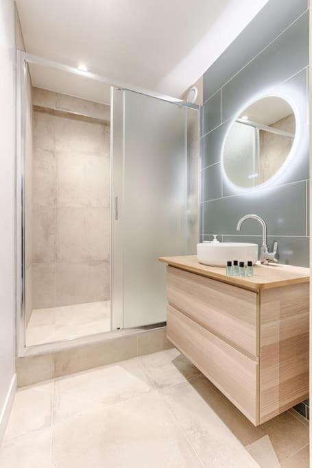 Mykeypers - Chic & Elegant Flat 2Br/6P- Republique Apartment Paris Exterior photo